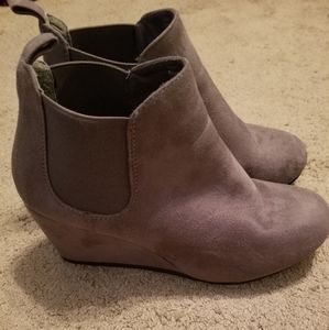 Maurices Gray wedge boots